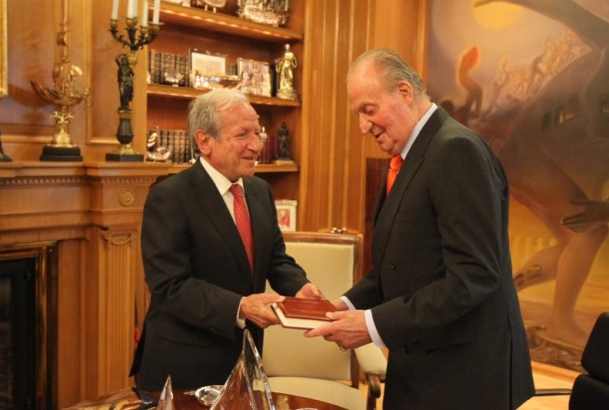 Don Juan Carlos recibió, de manos del presidente del Tribunal Constitucional, la Memoria Anual de ésta alta institución